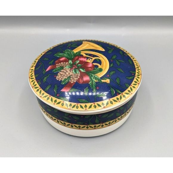 Vtg Mikasa Holiday Music Christmas Trinket Box Porcelain Candy Dish w/Lid Japan - Picture 2 of 8